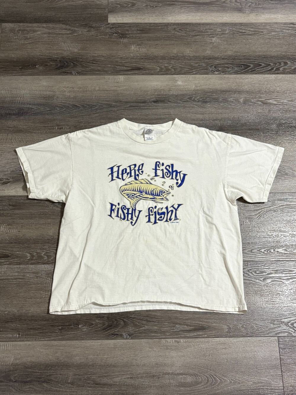Vintage 90s Here Fishy Fishy Fishy White Shirt Retro Y2K - Men’s XL Cropped